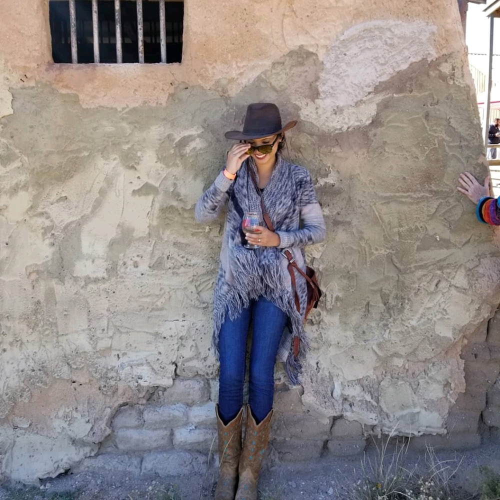 Meet your Posher, Angelica